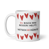 Afbeelding in Gallery-weergave laden, Besseri helfti - Wetsch mi hürate - Tasse/Becher mit Härzli